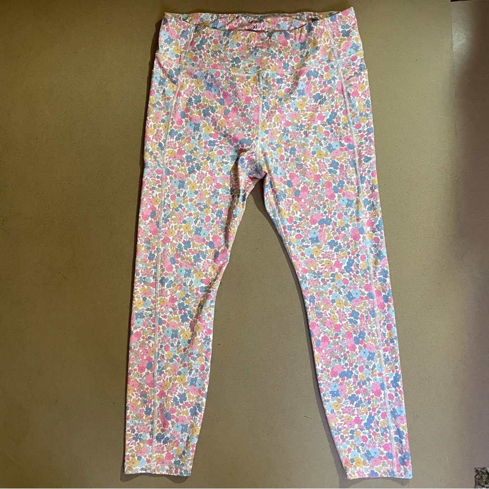 Kensie Floral Patterned 3/4 Leggings with Side Pocket